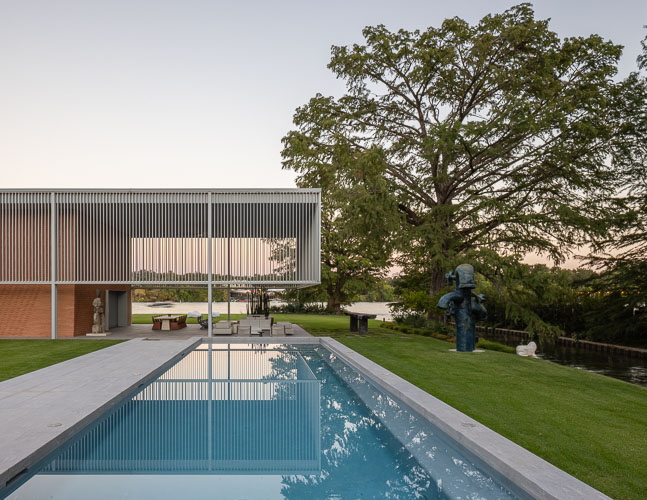 MiroRivera_Lotus_GuestHouse